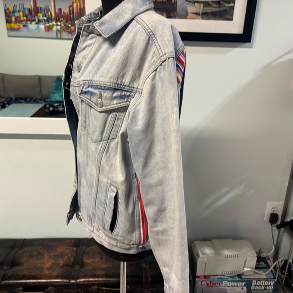 ❤️Top Shop Hand Painted Distressed Jean Jacket-Sz 6 - Picture 4 of 8